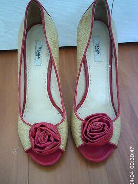 Prada Straw Rosette Peep-Toe Rose Pumps